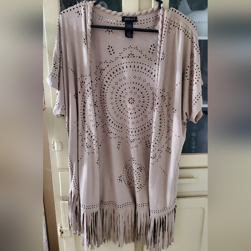 Joei and I fringe kimono